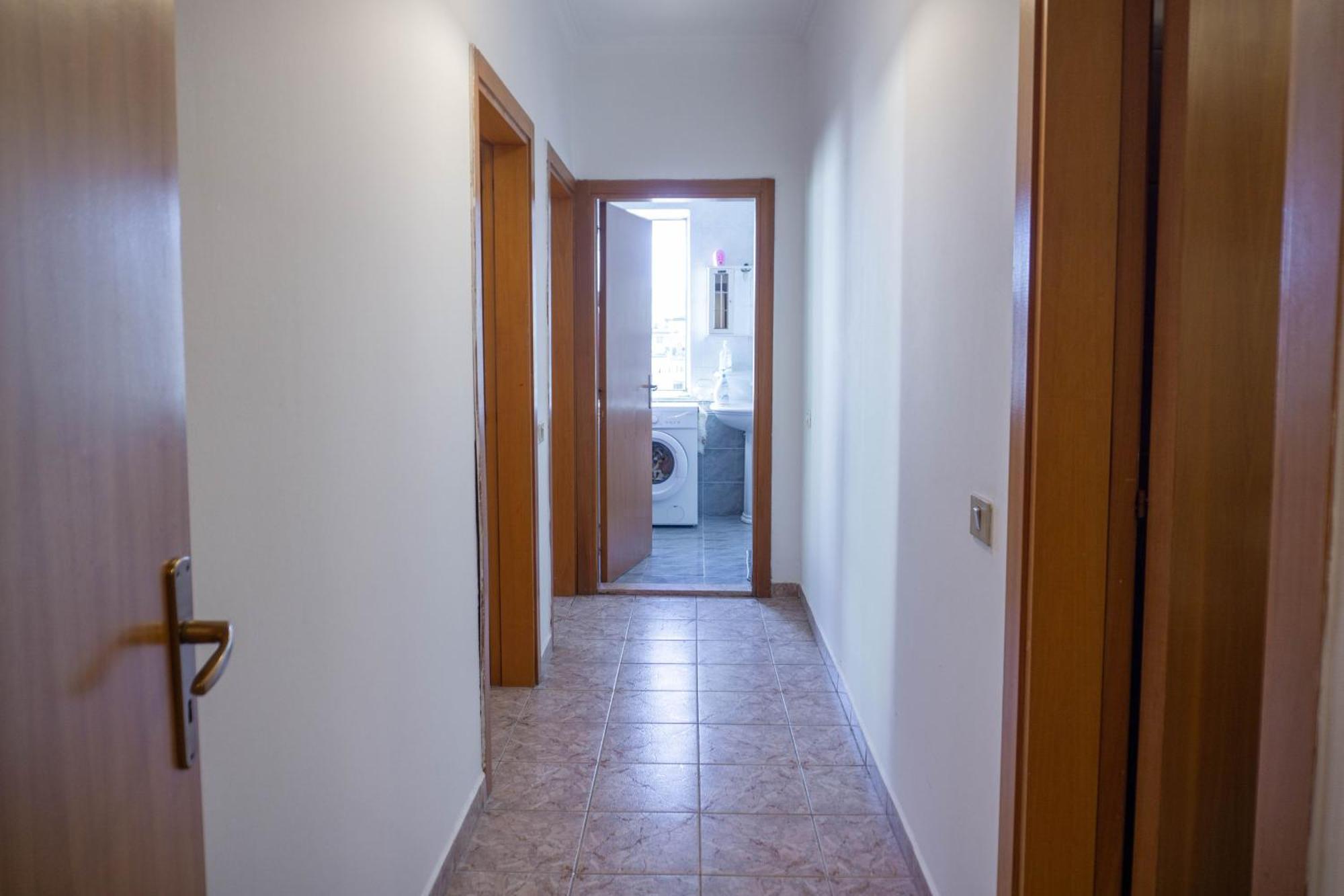 Bllok Bright Private Bedrooms With Private Bathroom On Shared Apartment Tirana Exterior foto